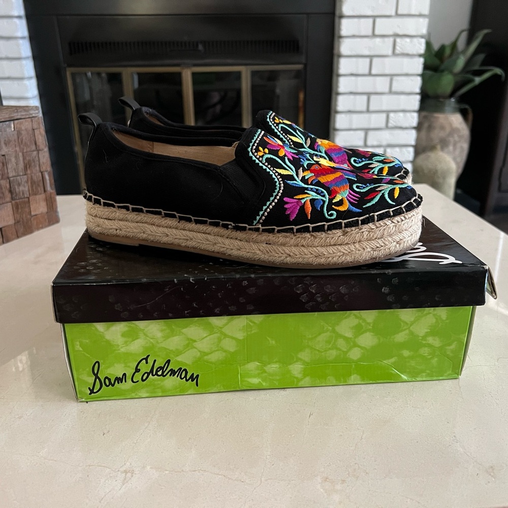 Sam Edelman Black Floral Espadrilles - Picture 4 of 5